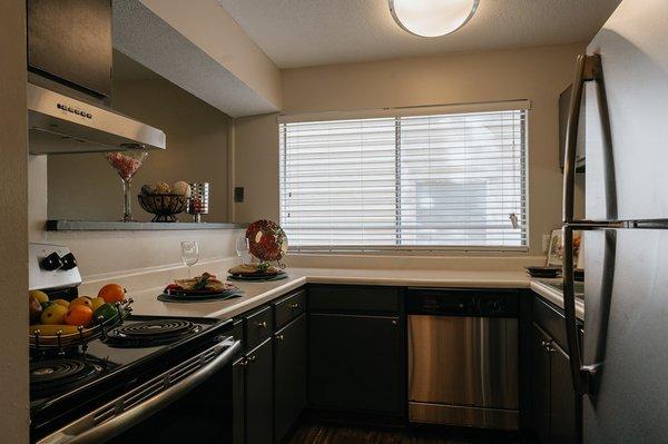 Kitchen that is great for entertaining!