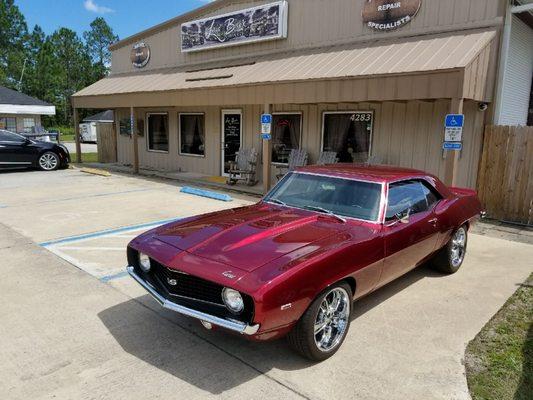 Laid Back Garage