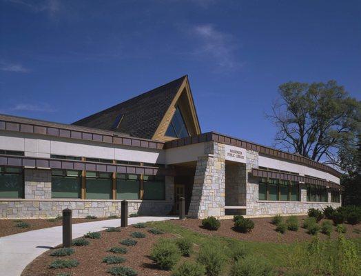 Messenger Public Library of North Aurora