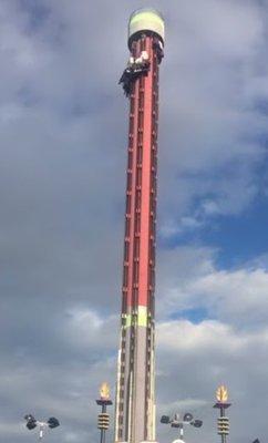 Drop tower is so fun but I want it to be more high in the air    It's super fun