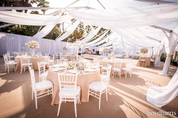 we love creating tent weddings