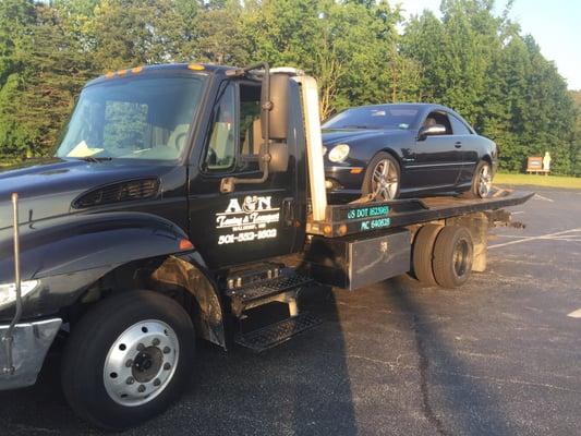 Flat bed tow trucks. Call 301-332-1602