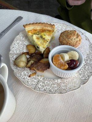 quiche, muffin, potatoes, fruit