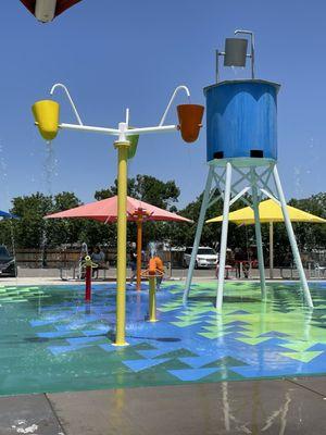 Splash pad