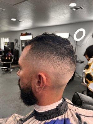 Mid fade