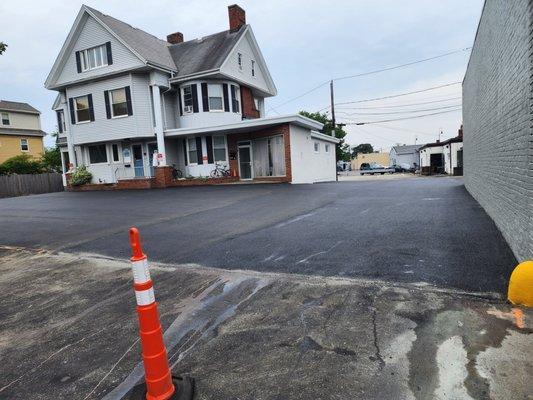 Parking lot asphalt paving  job in Wakefield