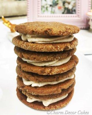 Vegan Molasses Cookie Sandwiches