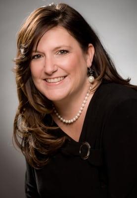 Karrie Moorhouse is a Senior Loan Officer with over 15 years of experience.