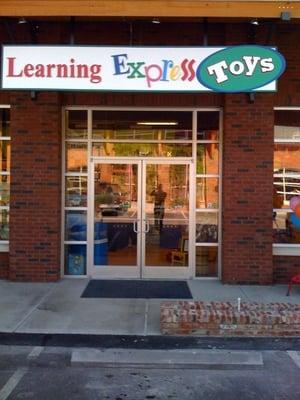 Learning Express Toys Chattanooga, TN Main Entrance