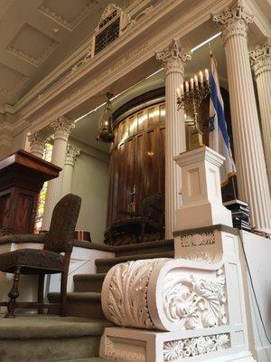 Side view of bimah