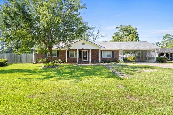 Home for sale in Chipley, FL