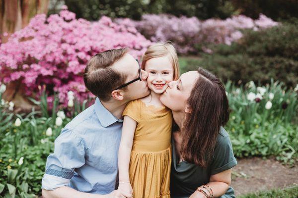 Family session at Sherwood Gardens, MD