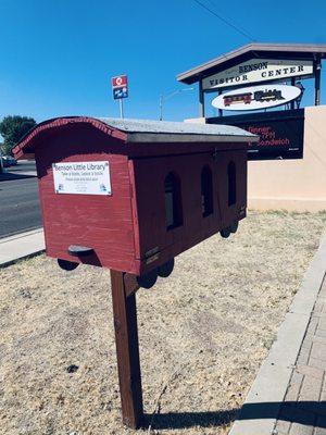 Cute little library