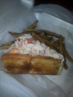 Lobster roll hand picked fresh lobster hand cut fries buttered and grilled bakery roll 12 bucks!