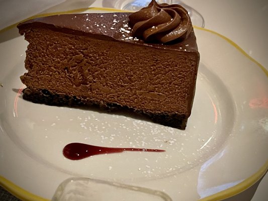 Chocolate mouse cake