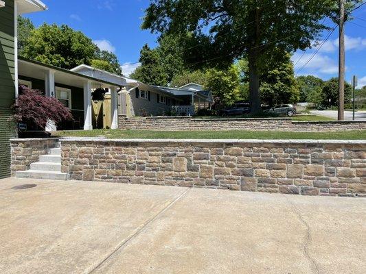 Retaining wall replacement