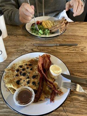 Blueberry pancakes with bacon