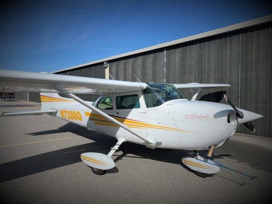 Cessna Skyhawk 172L Student Pilot VFR/IFR/Commercial Ready!