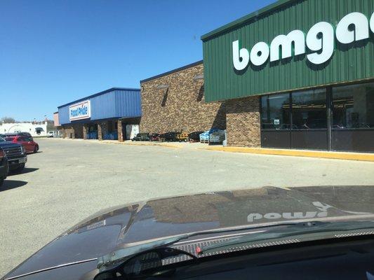 Bomgaars right next to Food Pride  for some quick shopping