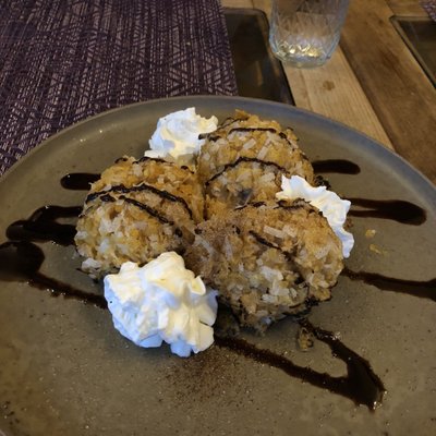 Fried Ice Cream (The alcohol was NOT completely burned off)