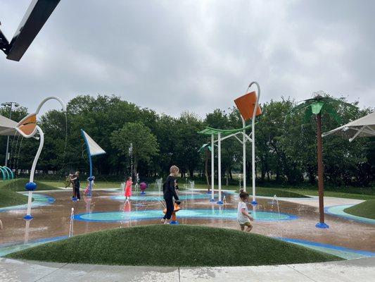 Splash pad