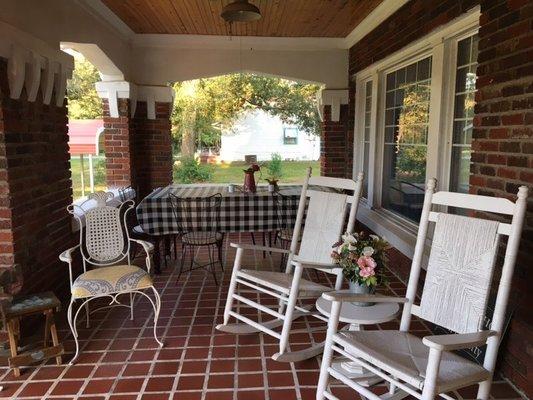 Breezy front porch for hot Texas afternoon