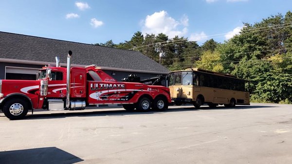 Ultimate Towing & Recovery