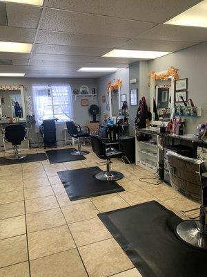 The Village Hairsmith interior