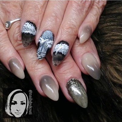 Nails by Krysti amazing what she can do!!! Love her work....