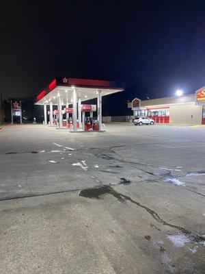 Texaco gas station and convenience store