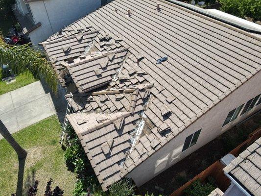 Roof Tile Maintenance