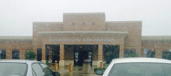 Rain day at Social Security Administration office