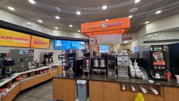 This "Dunkin' Express" is just Dunkin' branded drip coffee that is in the gas station. 11/21/2021