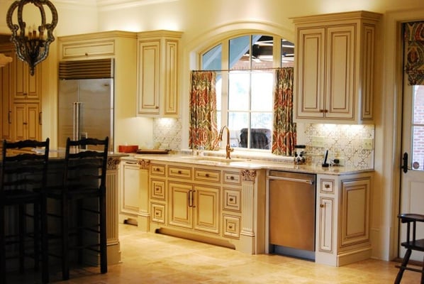 Simon's Custom Cabinets