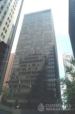 If you look at any picture of Chicago and pick the single most "meh" building, you're probably looking at 233 North Michigan.