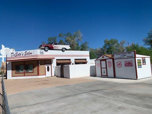 Desoto's Beauty & Barber Shop