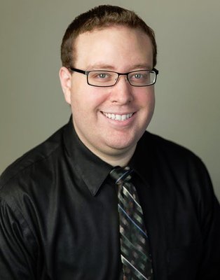 Zachary Brocker, DC - Chiropractor Milwaukee WI