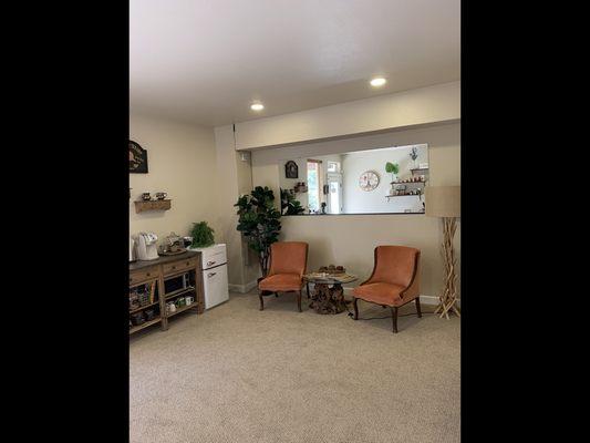 Seating area and Coffee/ Tea/ Snack Bar in Reception Area.