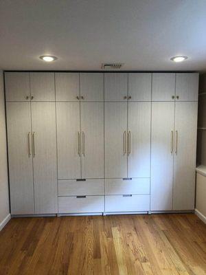 We installed a set of CUSTOM MAKE CLOSET in east meadow