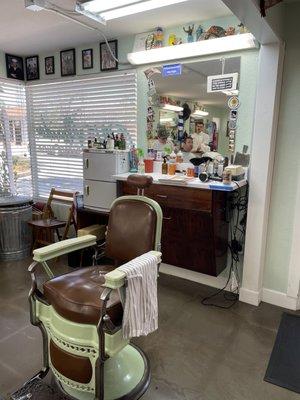 Barber chair