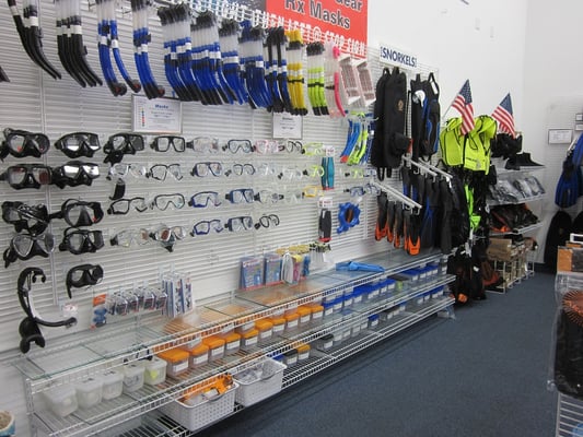 Mask & Snorkel Display