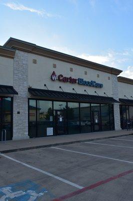 Front entrance of Alliance Carter BloodCare