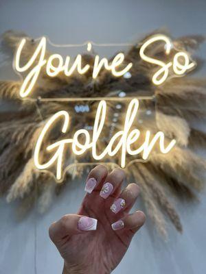 Golden Nail Lounge Leander