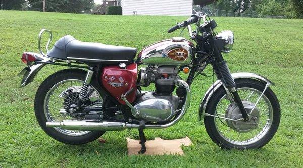 1968 BSA Lightning