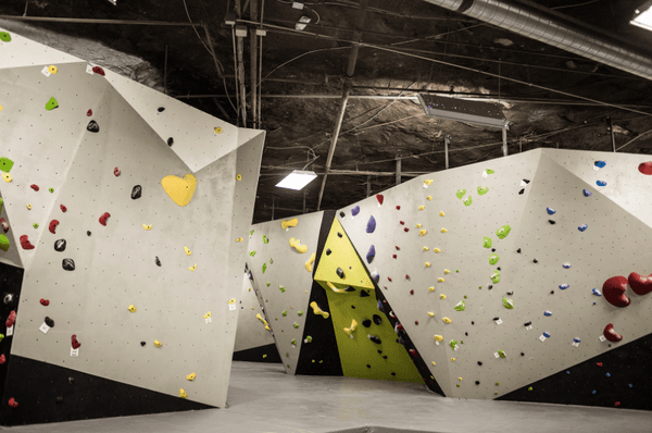 Bouldering walls