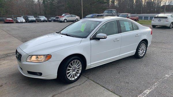 2008 Volvo S80  $3295