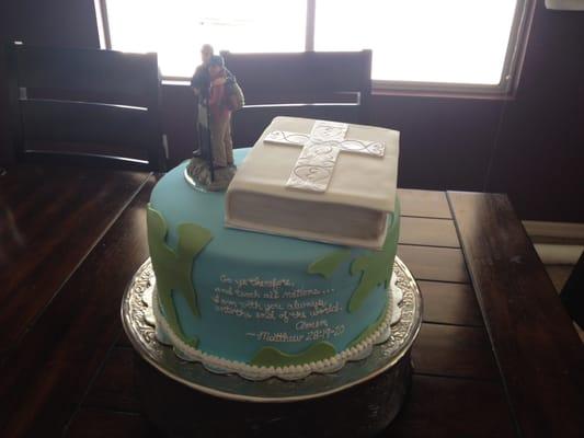 Christina made our vision HER MISSION! What a beautiful, wonderful, and of course DELICIOUS cake and display.