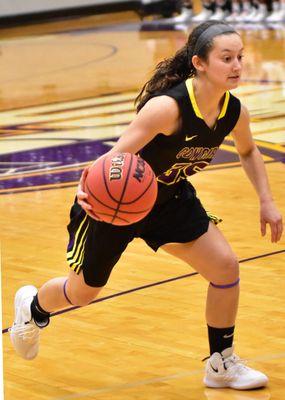 Hardin-Simmons vs Mary Hardin Baylor, Basketball- Photo- C3Images Photography.