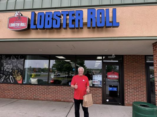 This weeks Stan Malcolm Jr - State Farm Agent restaurant of the week is the Mystic Lobster Roll company...