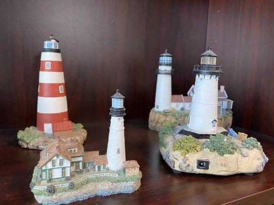 Collectible lighthouses